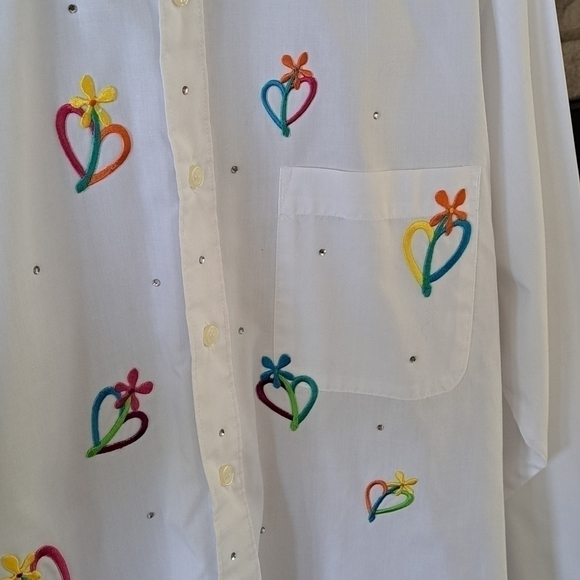 Mili Designs Women's Large White Long Sleeve Button Up Shirt Embroidered Floral - Picture 7 of 16